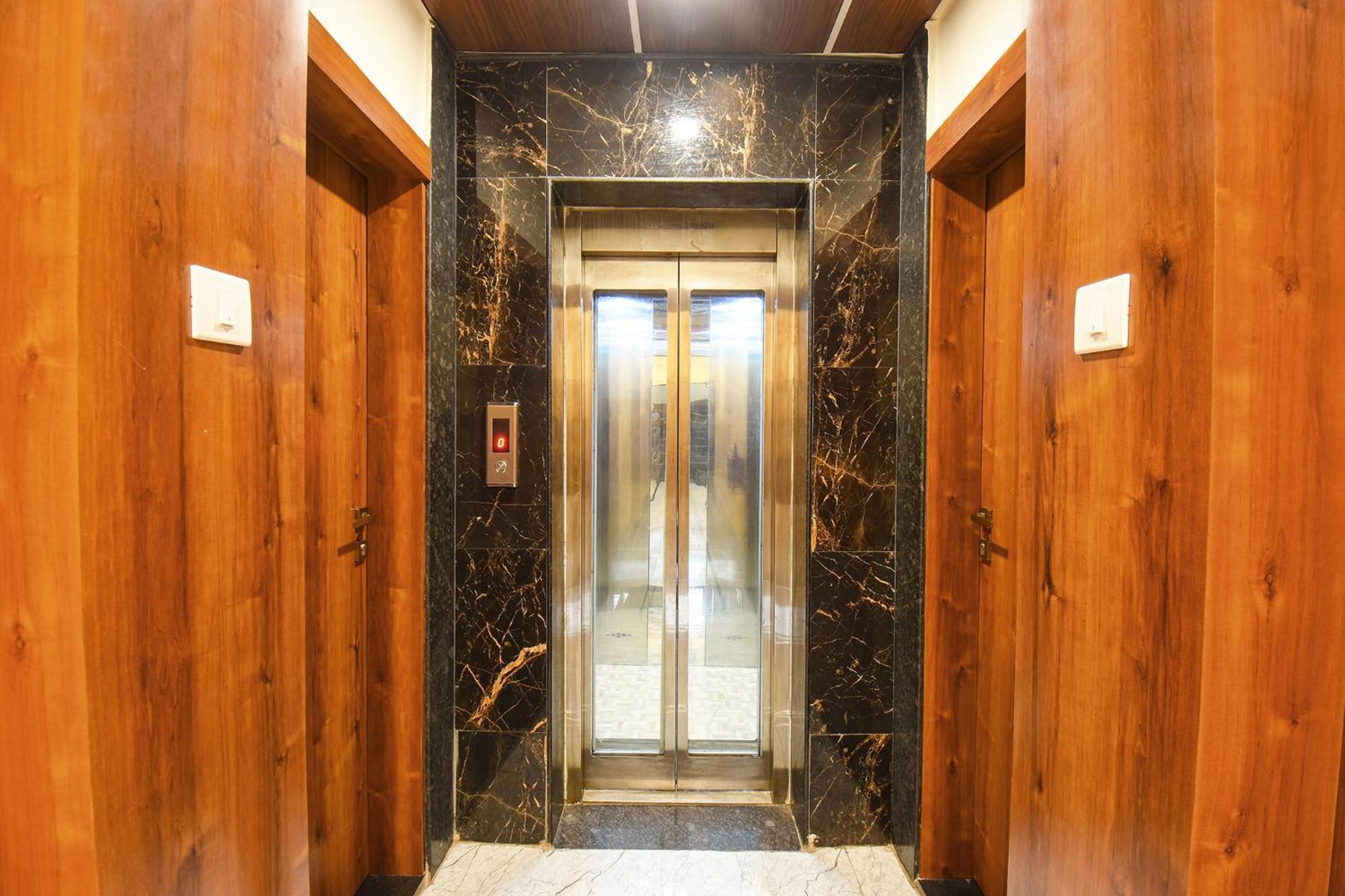 Fabhotel Prime Kharadi Residency - Nr Lohgaon Pune Dış mekan fotoğraf