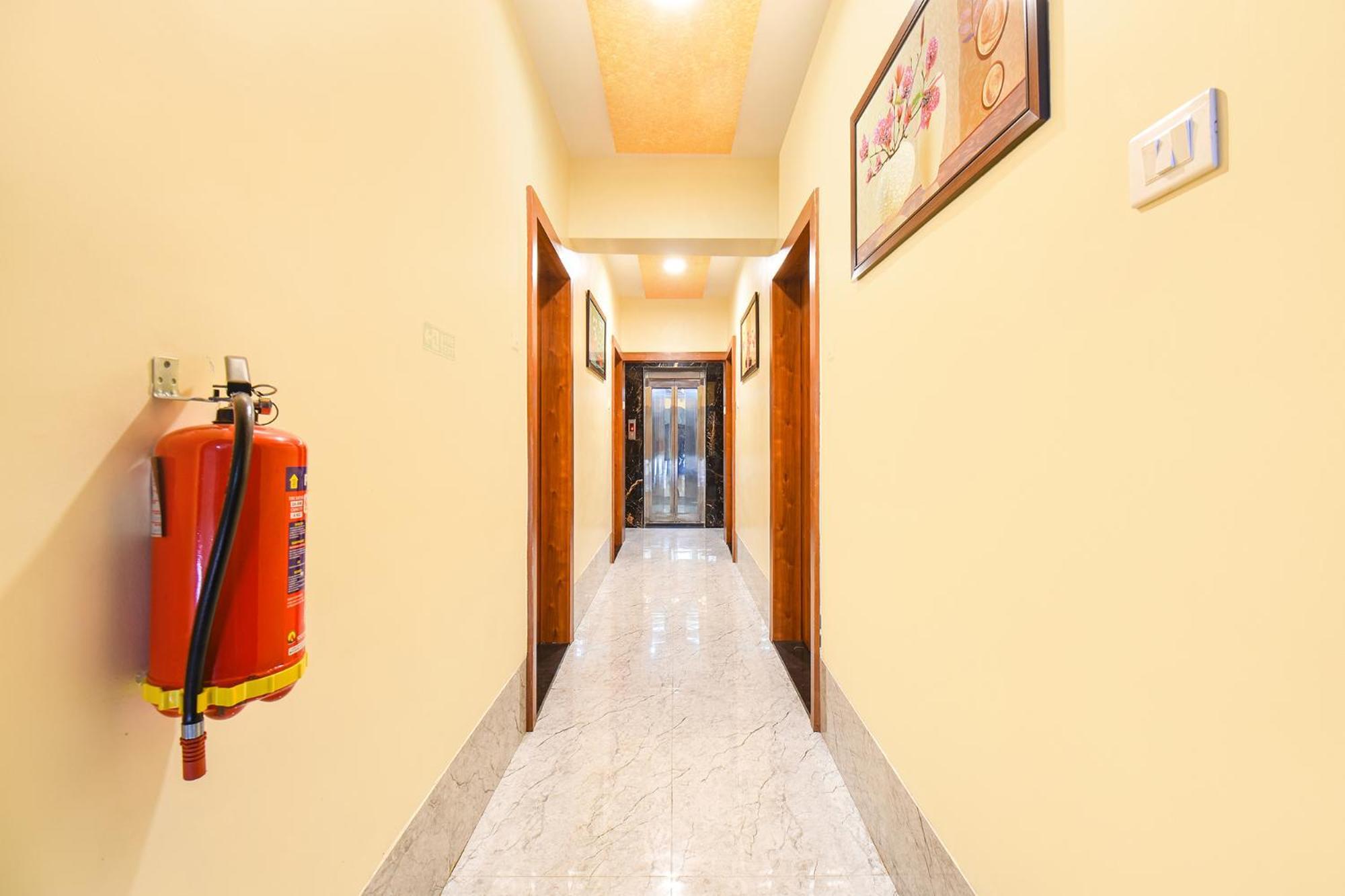 Fabhotel Prime Kharadi Residency - Nr Lohgaon Pune Dış mekan fotoğraf