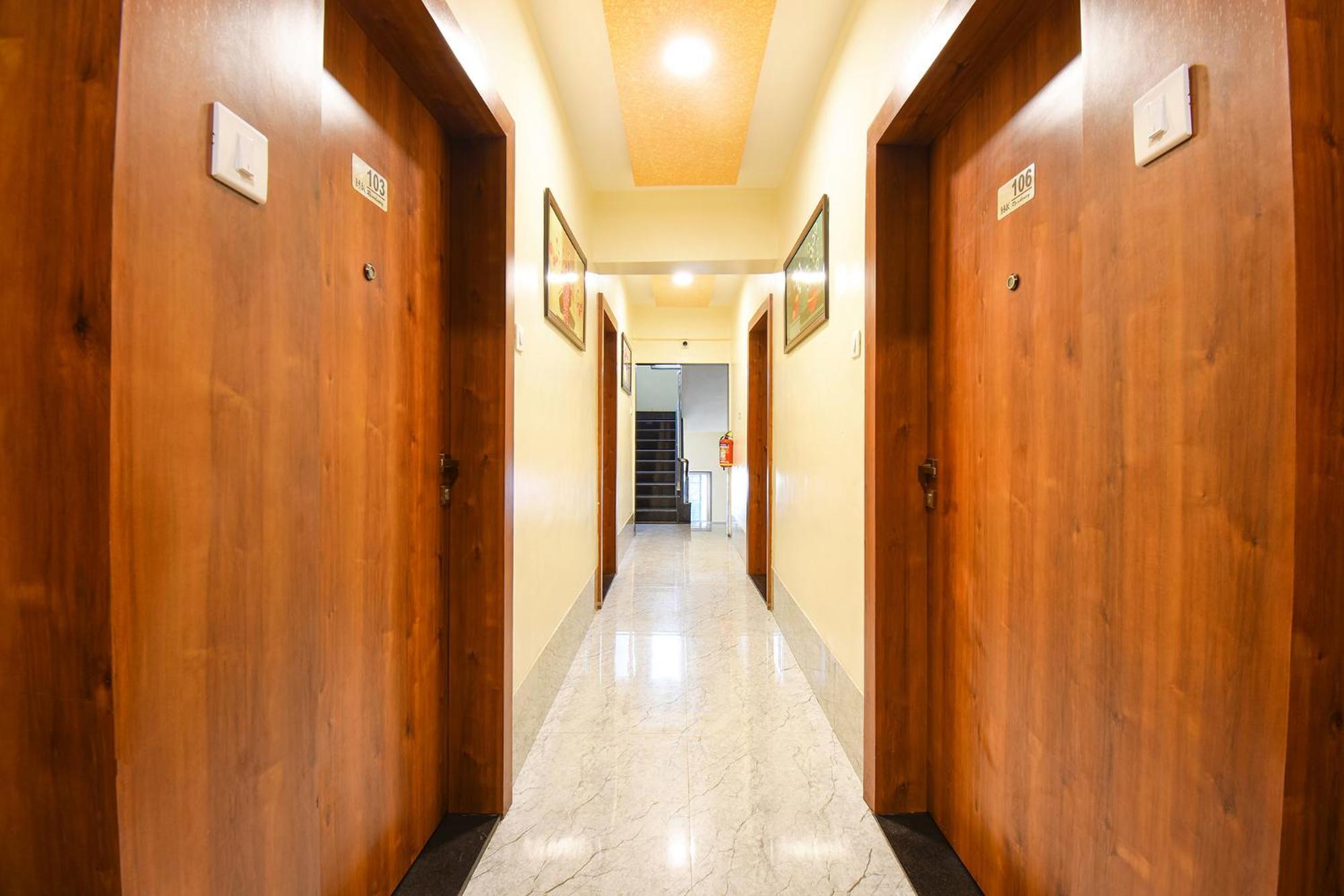 Fabhotel Prime Kharadi Residency - Nr Lohgaon Pune Dış mekan fotoğraf